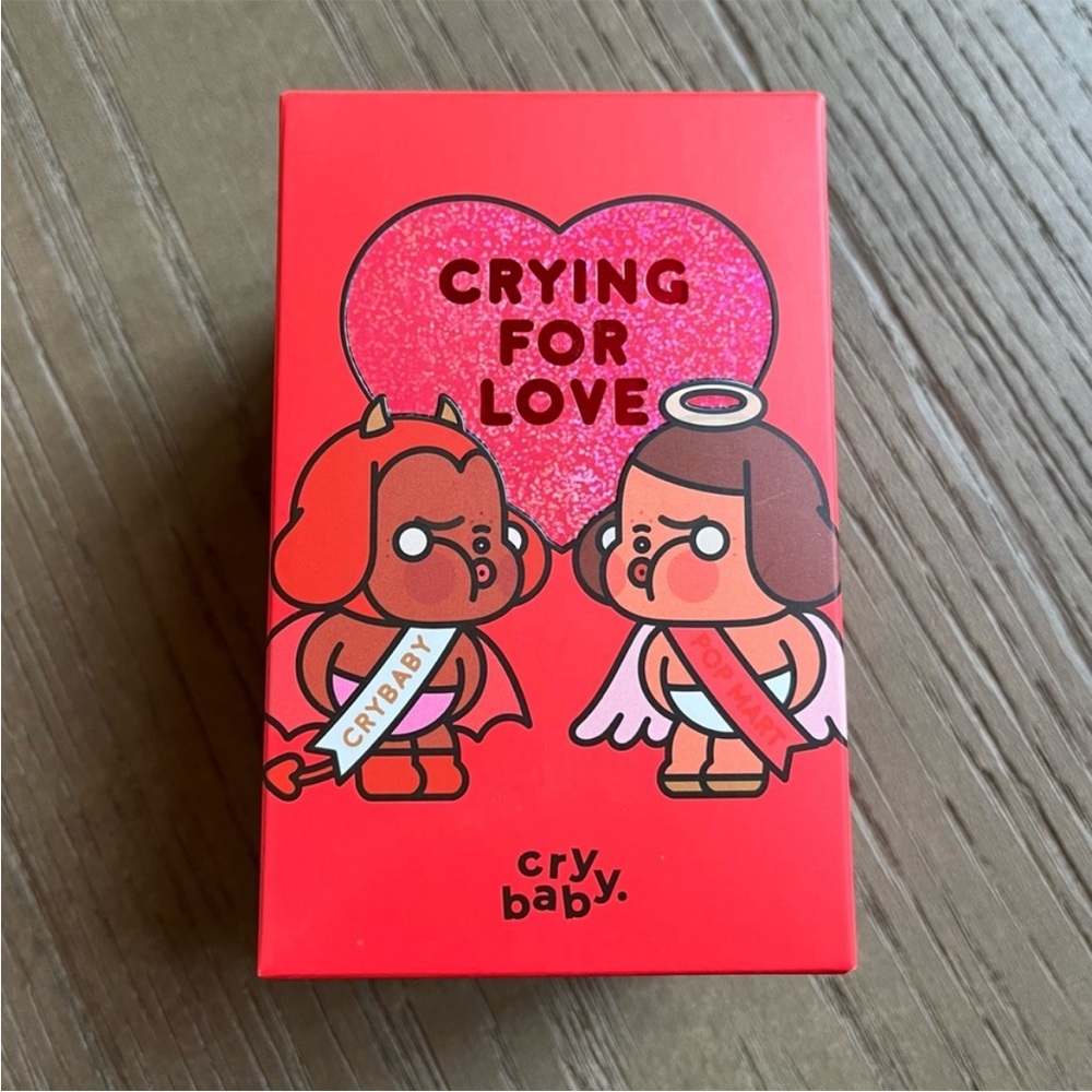 CRYBABY You’re Purr-fect Figure Cry Baby AUTHENTIC Popmart Crying For Love NIB! - Picture 4 of 11